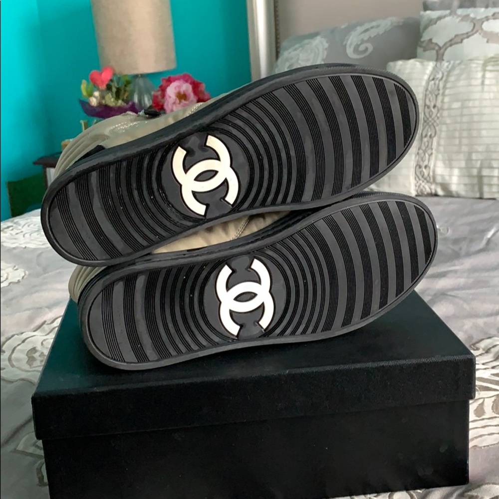 Chanel sneakers size 8 - Picture 7 of 8